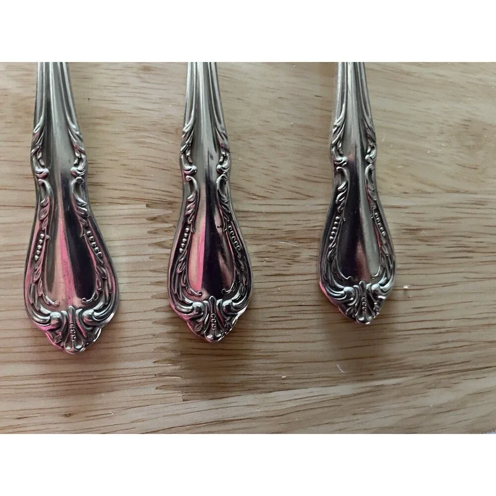 Oneida Wm A Rogers CHALICE / HARMONY Silver overlaid Flatware 30‎ pcs serve 6
